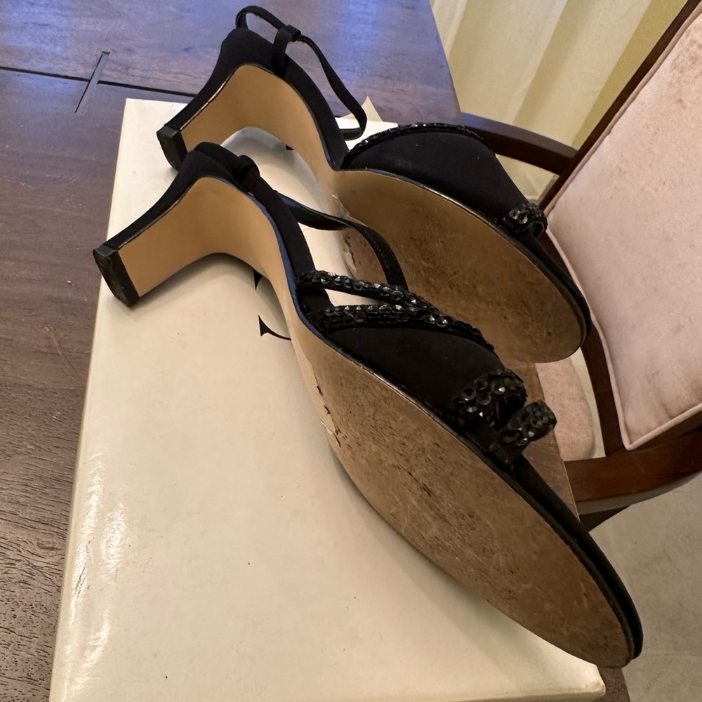 Women dressing shoess